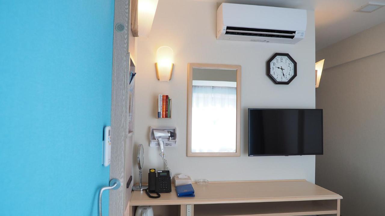 Toyoko Inn Yokohama Shiei-Chikatetsu Center Minami-Eki Εξωτερικό φωτογραφία